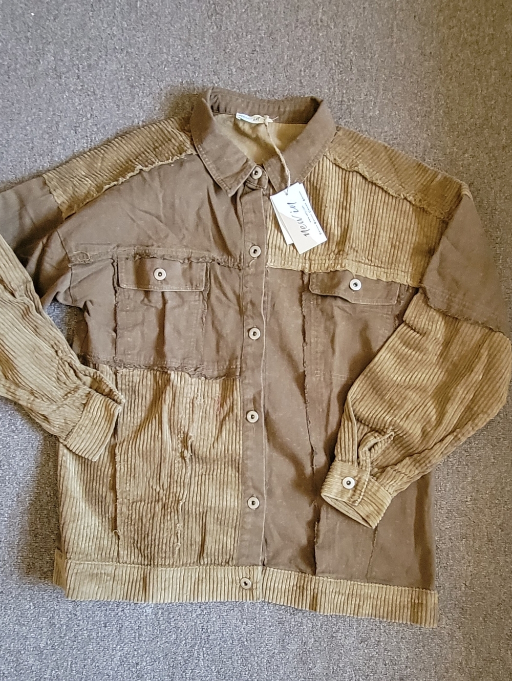 NWT Size L  Olive/Brown Corduroy Button Down Oversized "Shacket" Shirt Jacket - Picture 3 of 8